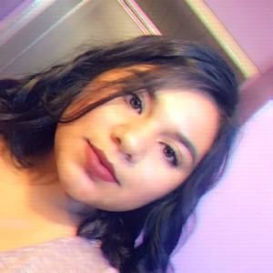 Meet your Posher, Ayala